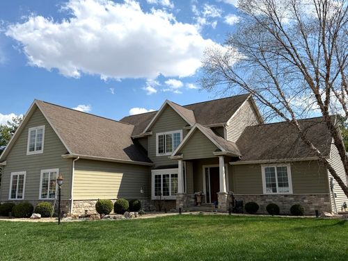 1809 E West Lake Dr, Mahomet, IL, 61853-2788 | Card Image