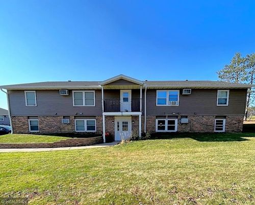 3-710 Hillcrest St, Baldwin, WI, 54002-9247 | Card Image