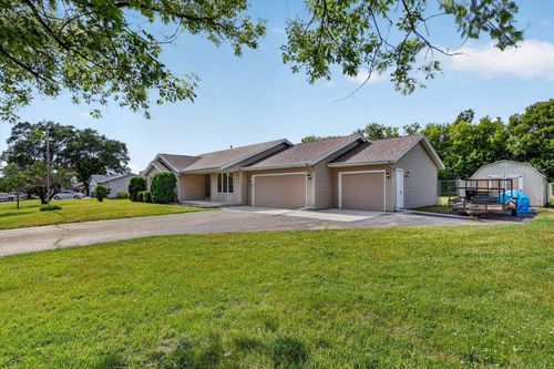 6612 Saddle Club Dr, Roscoe, IL, 61073-8888 | Card Image