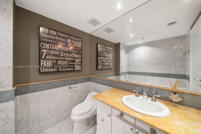 APT-1603 - 520 West Ave, Condo with 1 bedrooms, 2 bathrooms and null parking in Miami Beach FL | Image 22