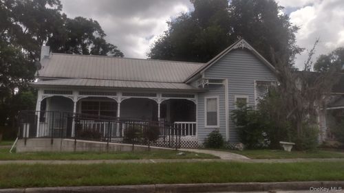 20714 Chestnut St, Dunnellon, FL, 34431-6704 | Card Image