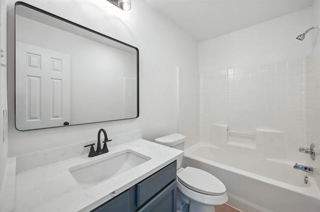 713 Madeline Ct, House other with 3 bedrooms, 2 bathrooms and null parking in Azle TX | Image 22
