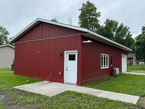 530 Roe St, Brooten, MN, 56316-4719 | Card Image