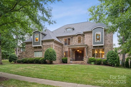 3519 Mcpherson St, Waxhaw, NC, 28173-6403 | Card Image