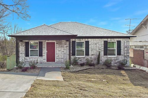 2803 W Daisy L Gatson Bates Drive, Little Rock, AR, 72204 | Card Image