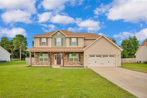 809 Pecan Grove Loop, Hope Mills, NC, 28348-8146 | Card Image