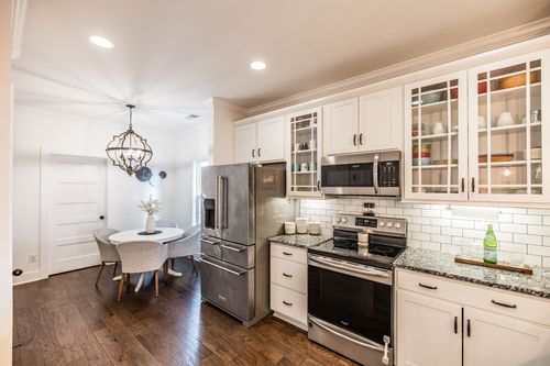 133 Saddlewood Ln, Hendersonville, TN, 37075-3197 | Card Image