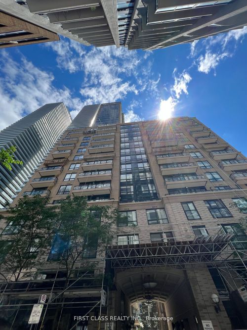 1410-35 Hayden St, Toronto, ON, M4Y3C3 | Card Image