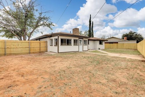 3933 Wood Ct, Odessa, TX, 79762-7054 | Card Image