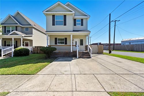 739 Douglas Ave, Portsmouth, VA, 23707-1907 | Card Image