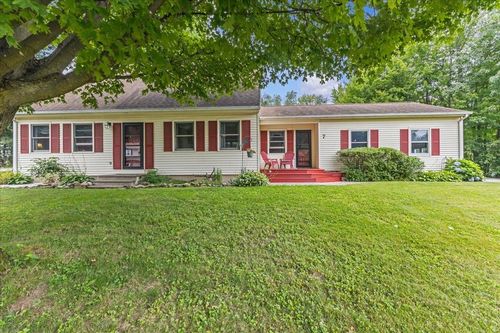 7 Beech St, Essex Junction, VT, 05452-4358 | Card Image