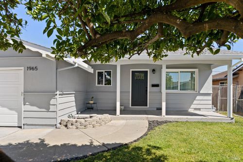 1965 Buckingham Dr, Fairfield, CA, 94533-1857 | Card Image