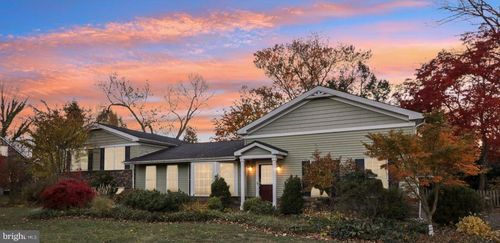 1107 General Sullivan Rd, WASHINGTON CROSSING, PA, 18977-1219 | Card Image