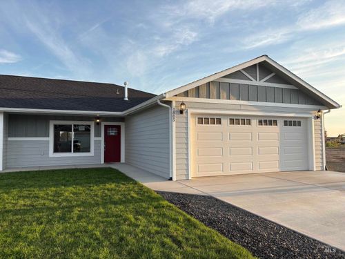 3409 Glacier Drive, Lewiston, ID, 83501 | Card Image