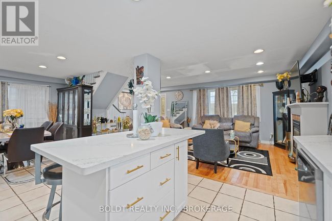 5032 Heather Ave, House other with 6 bedrooms, 4 bathrooms and 6 parking in Niagara Falls ON | Image 13