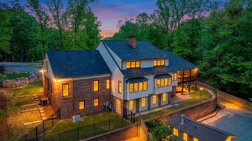 5141 Crossbow Cir, Roanoke, VA, 24018-8654 | Card Image