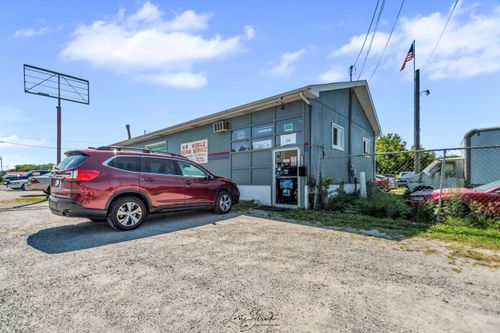 300 Railroad Ave, Wheeler, IN, 46393 | Card Image