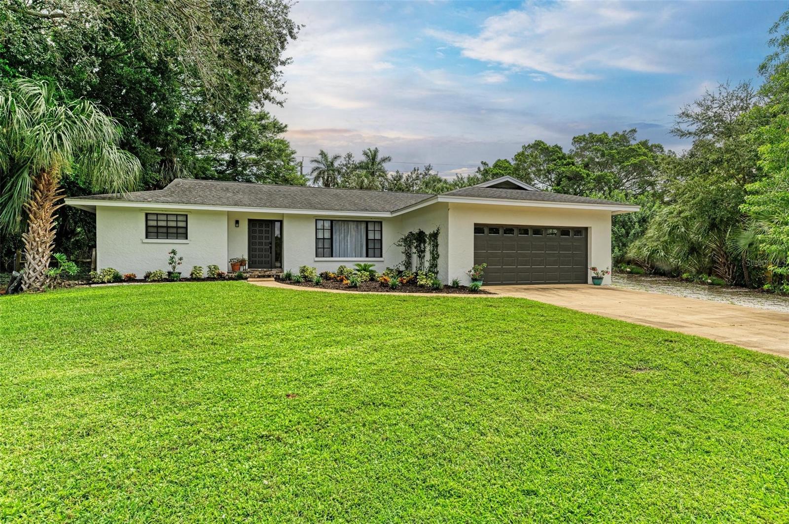 9th Avenue Dr, Bradenton, FL 34209