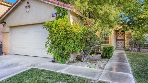 8709 Hidden Pines Ave, Las Vegas, NV, 89143-1366 | Card Image