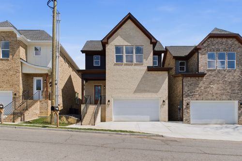 2310 18th Ave N, Nashville, TN, 37208-1117 | Card Image