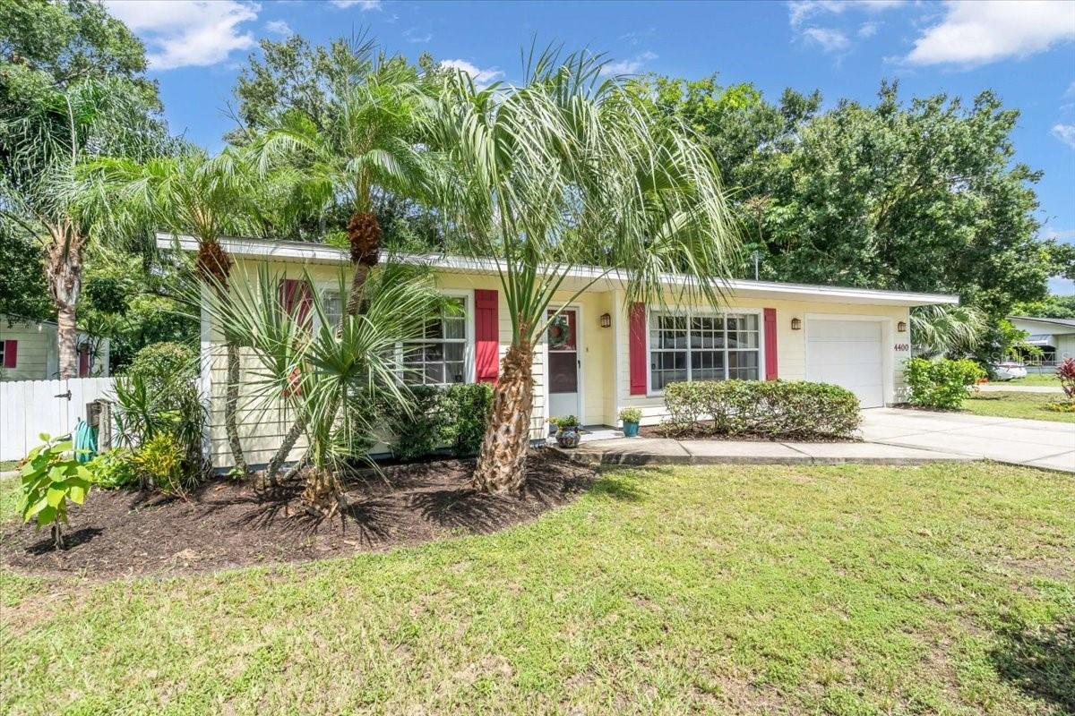 1st Avenue Dr, Bradenton, FL 34209