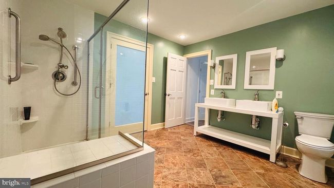 2015 Soapstone Dr, House other with 4 bedrooms, 5 bathrooms and null parking in RESTON VA | Image 26