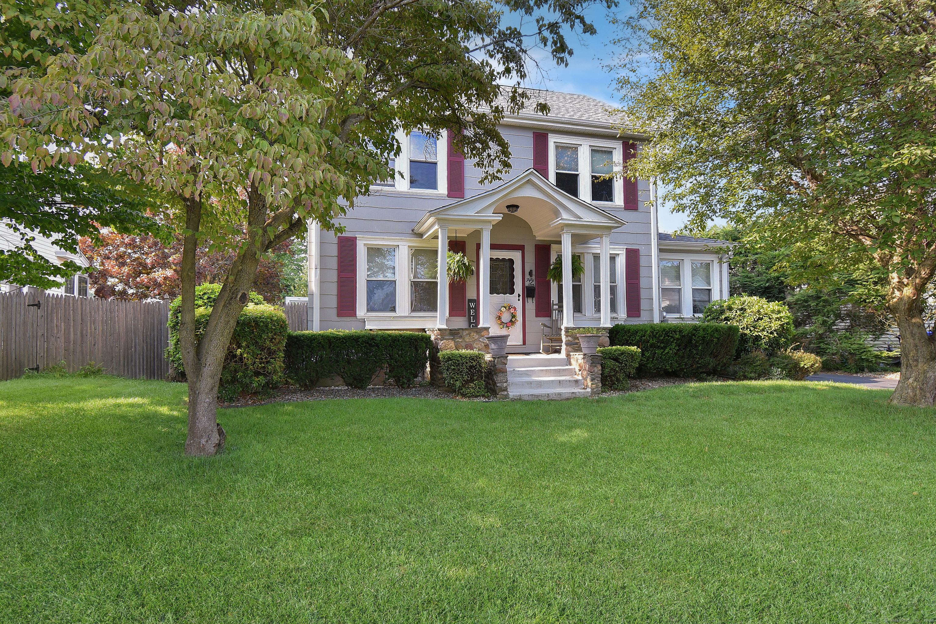 Broad St, East Hartford, CT 06118