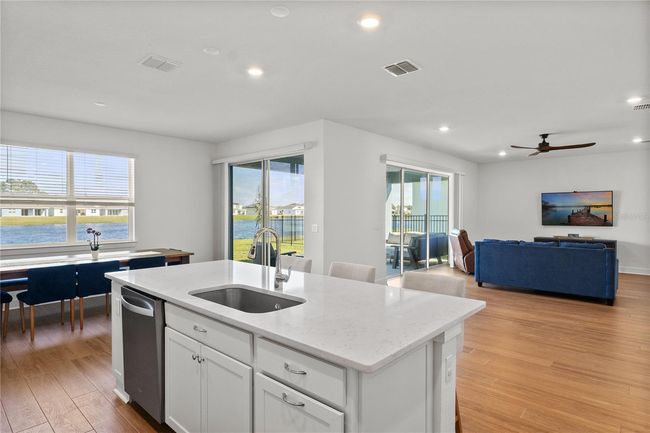 Kitchen with a view | Image 10