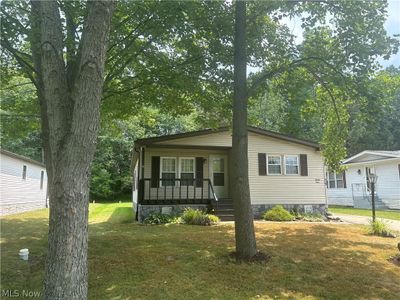 39 Cardinal Drive, House other with 2 bedrooms, 2 bathrooms and null parking in Hiram OH | Image 1