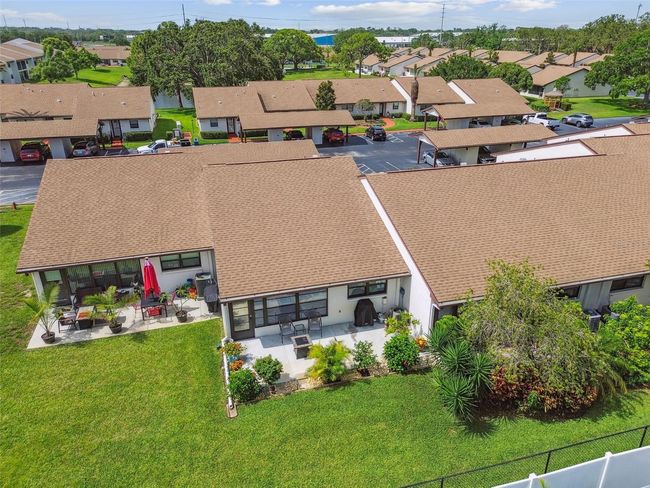 7923 Radcliffe Cir, House other with 2 bedrooms, 2 bathrooms and null parking in PORT RICHEY FL | Image 64