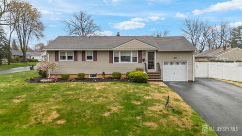 206 Redding Ave, South Plainfield, NJ, 07080-5527 | Card Image