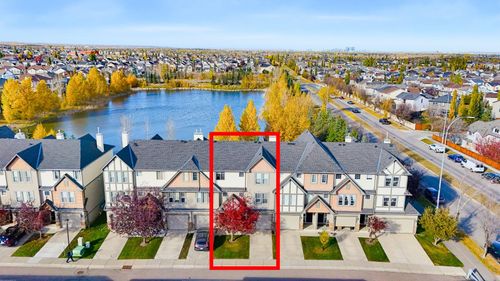16 Eversyde Pk Sw, Calgary, AB, T2Y5G8 | Card Image