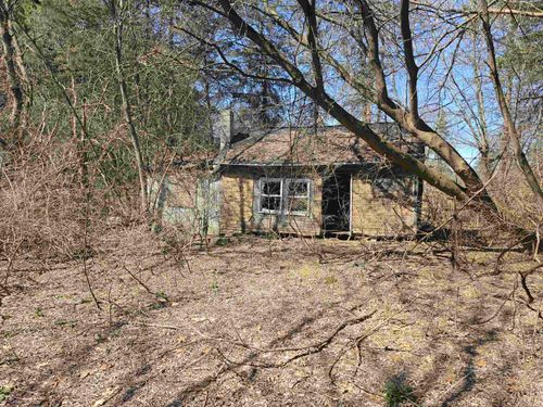 7324 E Newberry Road, Vernon Township, MI, 48436 | Card Image