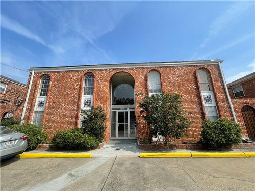 6-6629 Fleur De Lis Dr, New Orleans, LA, 70124-1460 | Card Image