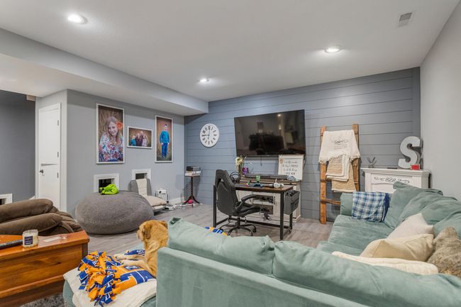611 Weldon Springs Rd, House other with 4 bedrooms, 4 bathrooms and 3 parking in Monticello IL | Image 35