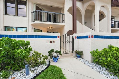 102-3410 Se Martinique Trce, Stuart, FL, 34997-8171 | Card Image