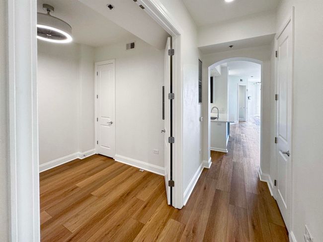 APT-707 - 717 S Riverside Dr, Condo with 2 bedrooms, 2 bathrooms and null parking in Memphis TN | Image 14