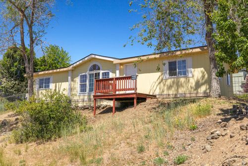 729 Hill St, Klamath Falls, OR, 97601-1434 | Card Image