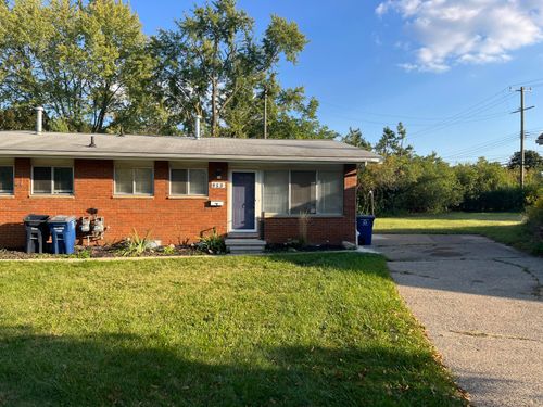 913 Evelyn Ct, Ann Arbor, MI, 48103-4520 | Card Image
