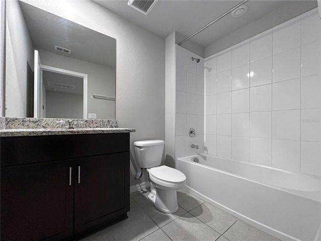 2764 Emory Sound Pl, Townhouse with 3 bedrooms, 3 bathrooms and null parking in BRANDON FL | Image 21