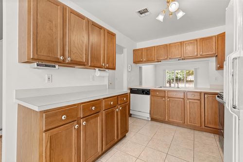 12 Joyces Way, Bay Shore, NY, 11706-8953 | Card Image