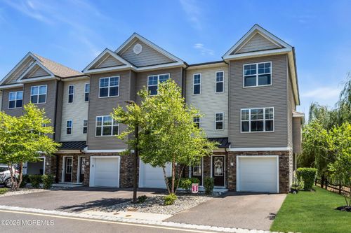 2 Berkeley Crossings Way, Bayville, NJ, 08721-1426 | Card Image