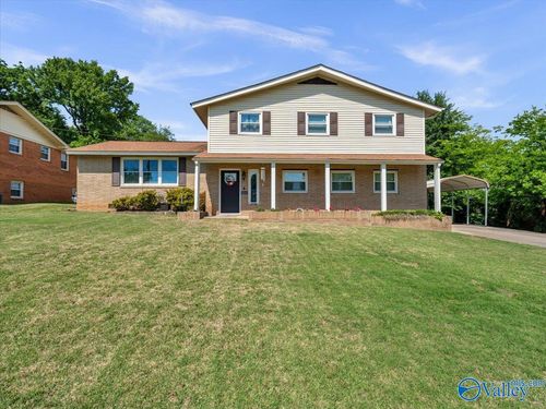2216 Fairfax St Ne, Huntsville, AL, 35811-2008 | Card Image