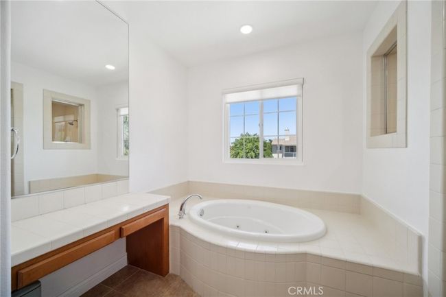 25422 Magnolia Ln, House other with 5 bedrooms, 5 bathrooms and 5 parking in Stevenson Ranch CA | Image 49