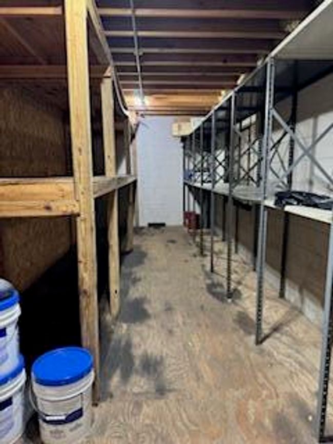 Bldg C office6 | Image 26