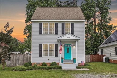 626 E Magnolia Ave, West Point, VA, 23181-9343 | Card Image