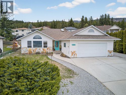3026 Whispering Hills Dr, West Kelowna, BC, V4T2M9 | Card Image