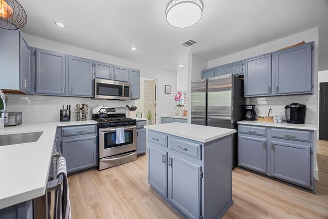 12001 Bittern Holw, House other with 4 bedrooms, 2 bathrooms and 2 parking in Austin TX | Image 13