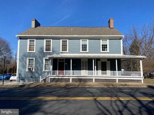 apt-6-400 E Washington St, CHARLES TOWN, WV, 25414-1000 | Card Image