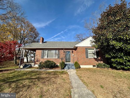 939 View St, HAGERSTOWN, MD, 21742-3962 | Card Image
